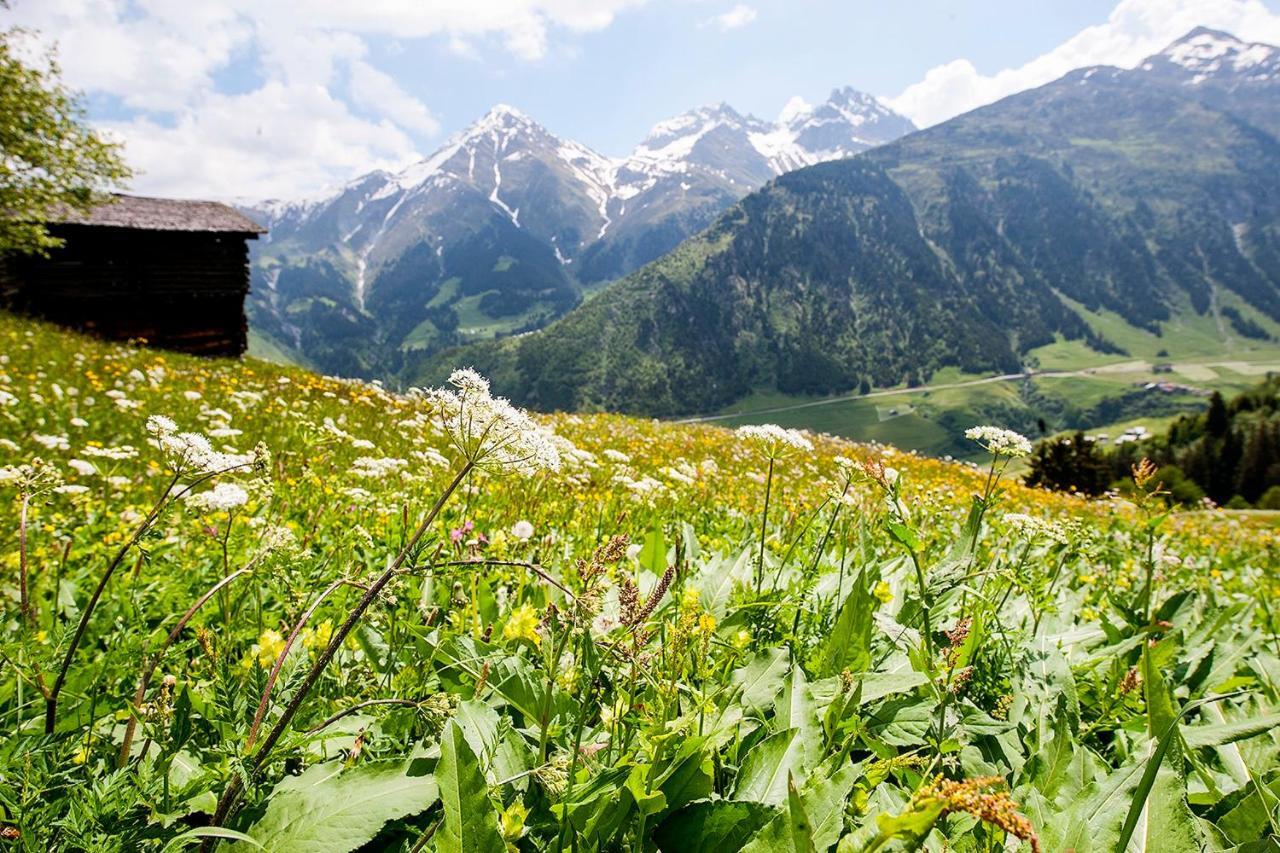 Hotel Cuntera Curaglia Eksteriør bilde